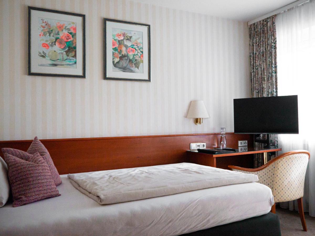 Parkhotel บาดวึนเน็นแบร์ก ภายนอก รูปภาพ